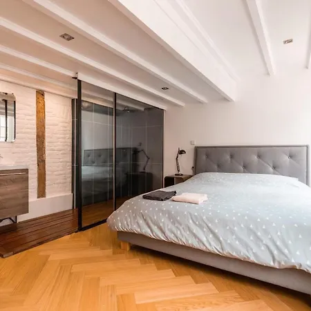 Old Town Wonderful Functional And Cozy Ap For 6pers 3bdrm